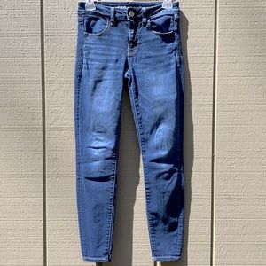 American Eagle Skinny NEXT LEVEL STRETCH Jeans